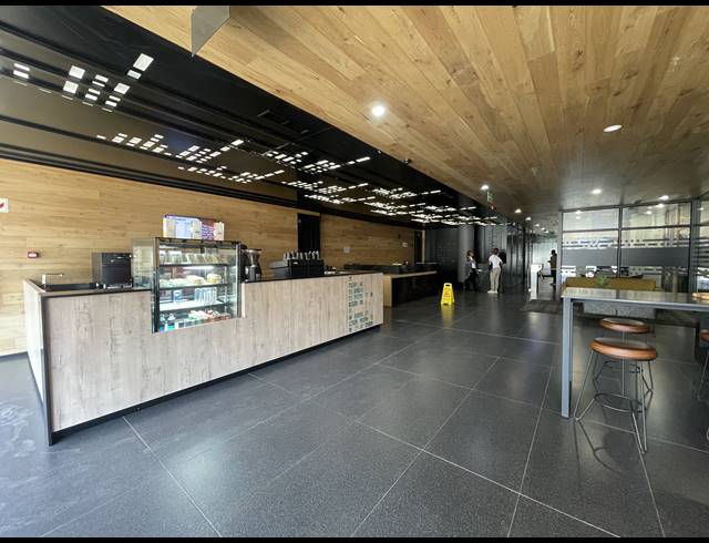 418M² OFFICE TO LET IN SANDTON CENTRAL